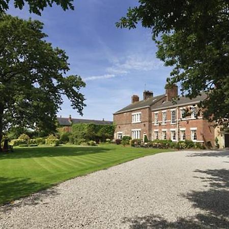 Singleton Lodge Country House Hotel Poulton-le-Fylde Exterior foto