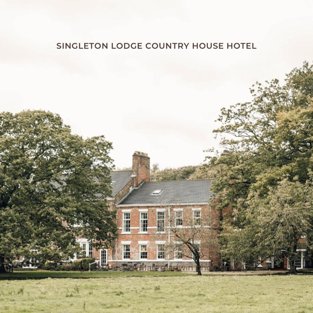 Singleton Lodge Country House Hotel Poulton-le-Fylde Exterior foto