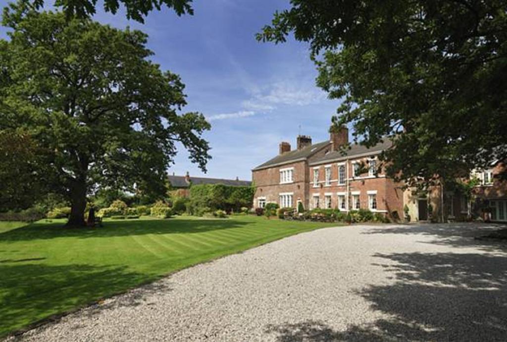 Singleton Lodge Country House Hotel Poulton-le-Fylde Exterior foto